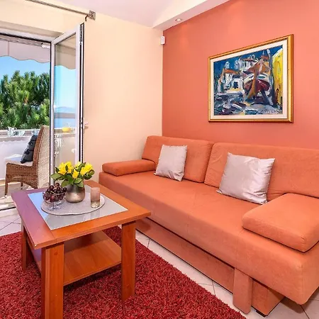 Apartment Gorgeous In With Swimming Pool Malinska