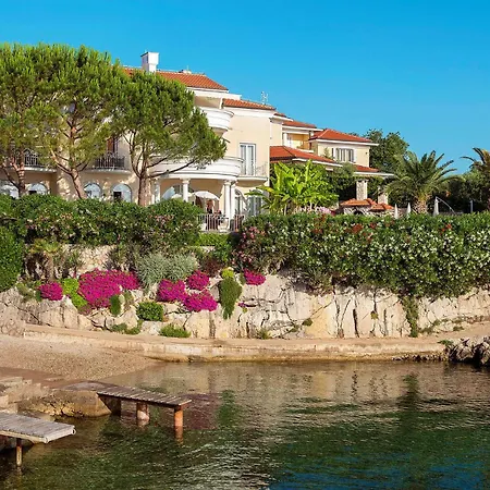 Gorgeous In With Swimming Pool Malinska