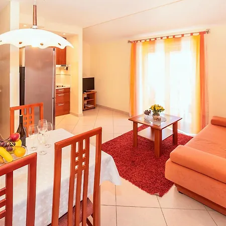 Gorgeous In With Swimming Pool * Malinska